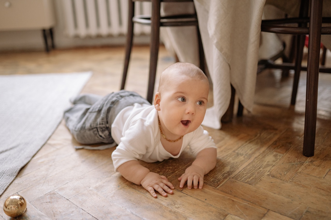 Understanding the 7 Stages of Crawling - Annie Baby Monitor